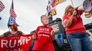 Las bases de MAGA están enfurecidas con el gobierno del magnate