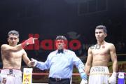 Noche de nocauts en el Coliseo: Astorga fulminó en el primer asalto y “La Chispita” empató en un combate electrizante