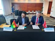 Bolivia y Perú firman convenio para impulsar la investigación agropecuaria