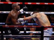 Oleksandr Usyk tumbó a Dubois en Wembley: sacó una piña de nocaut memorable y vuelve a ser campeón indiscutido de los pesados