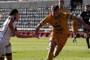 Mitre va por otra victoria ante Almirante Brown