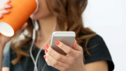 Fobia extraña: si no podés vivir sin tu celular, podrías estar sufriendo nomofobia