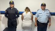 ZULIA: Mujer fue detenida por intentar ingresar droga a una estación policial de esta insólita manera