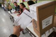 Por dos cortes de luz, la Junta Electoral prorrogó hasta el lunes el cierre de listas