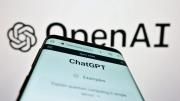 ChatGPT vs. “Dark Chat GPT”: la batalla por tu seguridad y tus bolsillos 