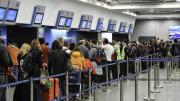 Asambleas gremiales en Aeroparque contra la quita de derechos laborales