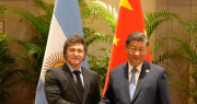 Gesto de Javier Milei a China: permitirá que sus ciudadanos entren sin visa a la Argentina
