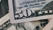 El dólar mayorista cayó por primera vez en cuatro jornadas, ante nueva intervención oficial en futuros