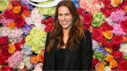 Ana Nogueira, guionista de “Supergirl”, escribirá la próxima película de “Wonder Woman”