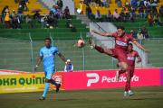 San Antonio golpea en la adición y vence a CDT Real Oruro en un duelo cargado de polémica