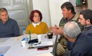 Reclamos por retenciones y educación rural marcaron reunión tras acto en 9 de Julio