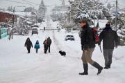 Frío intenso y alerta por bajas temperaturas en Neuquén y Río Negro: ¿se confirma la llegada de más nieve?