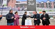 Torres descubrió la piedra fundacional del primer hotel cuatro estrellas que se construirá en Trelew