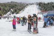 La nieve recuperó el buen ánimo en la cordillera y promete más en Catedral, Chapelco y Bayo
