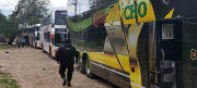 Un chofer de flota muere haciendo fila por el diésel, el Gobierno ni se inmuta