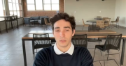 Confesó en un video que la denuncia por abuso que hizo contra su padre era falsa: “Fui usado”