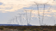 Nueva línea eléctrica unirá Madryn con Choele Choel y Bahía Blanca