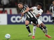 Central Córdoba (SdE) escribió otra página de su historia: goleó a Cerro Largo en Uruguay y chocará con Lanús por la Copa Sudamericana