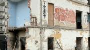 Hallan el cuerpo de dos venezolanos en una construcción abandonada en México: estaban abrazados