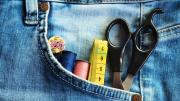 Te explico cómo agrandar los bolsillos de unos jeans con un truco de costura y retazos de tela