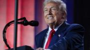 Donald Trump presentó su “Plan de Acción de IA” para dominar el liderazgo global en tecnología avanzada