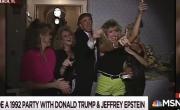 Epstein en el casamiento de Trump: las fotos que son una “maldición” para el presidente