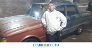 Organizan una juntada solidaria para que Adrián no tenga que vender su Ford Falcon