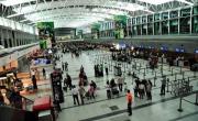 Amenaza de bomba y un vuelo desviado en Ezeiza