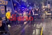 Video: ¡HDP, esto es Boca!, gritos para todos menos para Paredes en Santiago
