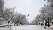 Extienden la alerta por nieve en Neuquén y Río Negro: ya llega al sábado y cubre al Alto Valle, los detalles