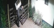 Robaron cuatro aires acondicionados y dos heladeras de una casa quinta de Carpintería