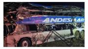 Tragedia en Santa Cruz: cuatro muertos y decenas de heridos tras un choque entre un micro y un camión en la Ruta 3