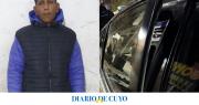 Intentó apuñalar a un hombre para robarle sus pertenencias y rompió la puerta de un patrullero cuando fue detenido
