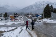 La nevada del este llegó a Bariloche: cubre una superficie más extensa, trae temperaturas bajas y hielo