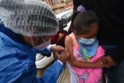 La Paz refuerza vacunación contra el sarampión en unidades educativas y plazas del centro