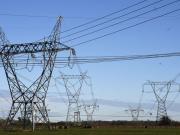 El Gobierno da un plazo de 8 meses para privatizar la mayor red de transmisión eléctrica del país