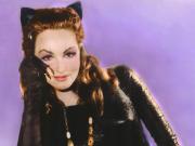 Así está la sensual Julie Newmar, la primera Gatúbela de Batman, a los 91 años: fuerza interior y el amor como motor