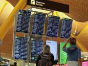 El drama de los estafados por los vuelos de Karyna: quedan pasajeros varados en Europa y en Argentina calculan más de 200 damnificados