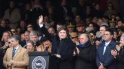 Javier Milei anunció en La Rural una baja “permanente” de retenciones al campo