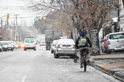 Nieve sin descanso en el Alto Valle: rutas y calles afectadas en Neuquén, las recomendaciones