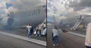 Video: Más de cien pasajeros son evacuados de emergencia de un avión tras el incendio de una de sus llantas en Denver
