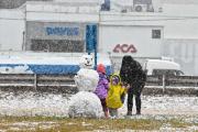 La nieve en Neuquén y Río Negro sigue tras el fin de semana: se extendió la alerta y cubre más localidades, cuáles son