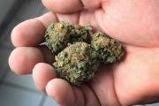 Tensión en el Penal de Varones: un guardiacárcel fue sorprendido fumando marihuana