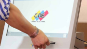 Alcalde del municipio Vargas ejerce su voto: así se encuentran los centros de votación en La Guaira