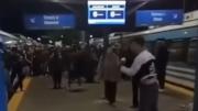 Tensión en el Tren Sarmiento: un hombre amenazó a los pasajeros con un cuchillo