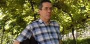 El mal de Aira: La novela que parodia y celebra a César Aira, el eterno candidato al Nobel