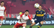 Boca volvió a ahogarse en su falta de ideas y cayó frente a Huracán (1-0)
