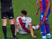 Preocupación en River: Maxi Salas salió con una molestia en la rodilla