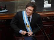 Milei se prepara para vetar la suba a jubilados y los fondos por discapacidad, y refrenar el desafío opositor en el Congreso