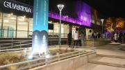 Homicidio: un hombre recibió dos disparos en la puerta de su casa y murió en el Hospital Central